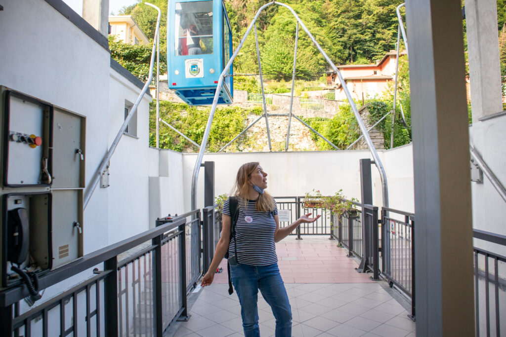 Paola Bertoni at the cable car station in Varallo Sesia