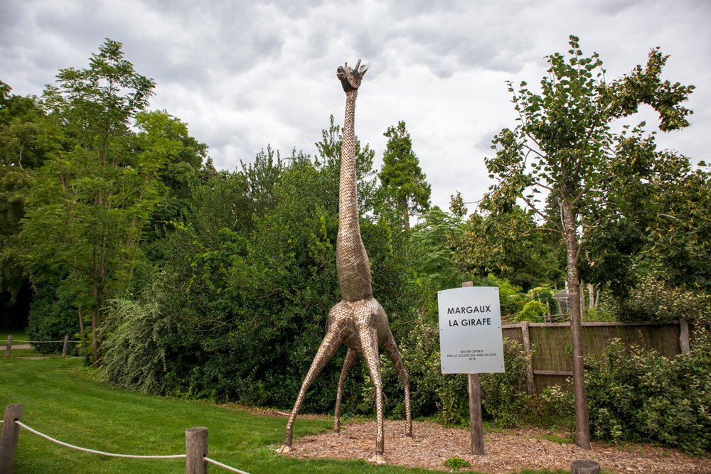 Margaux the giraffe sculpture, a gift from the Friends of Mulhouse Zoo association in 2018