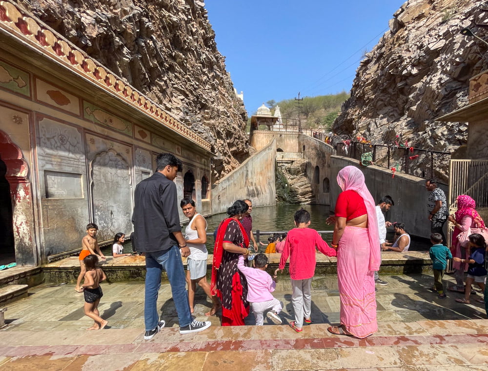 Worshippers at the Galta Ji Monkey Temple