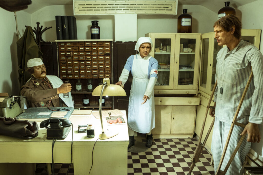 Setup with dummies at the Hospital in the Rock Nuclear Bunker Museum in Budapest