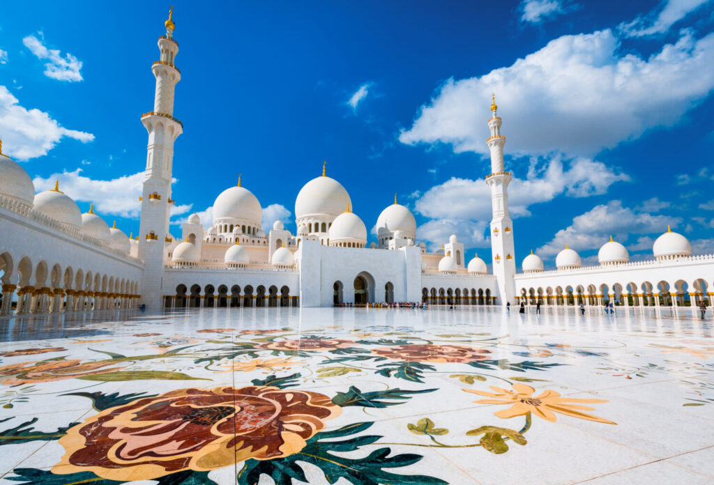 Outer courtyard of the Grand Mosque of Abu Dhabi