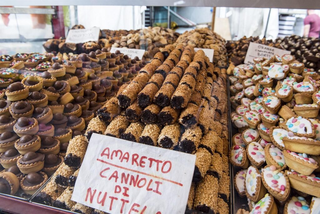 Maltese kannoli
