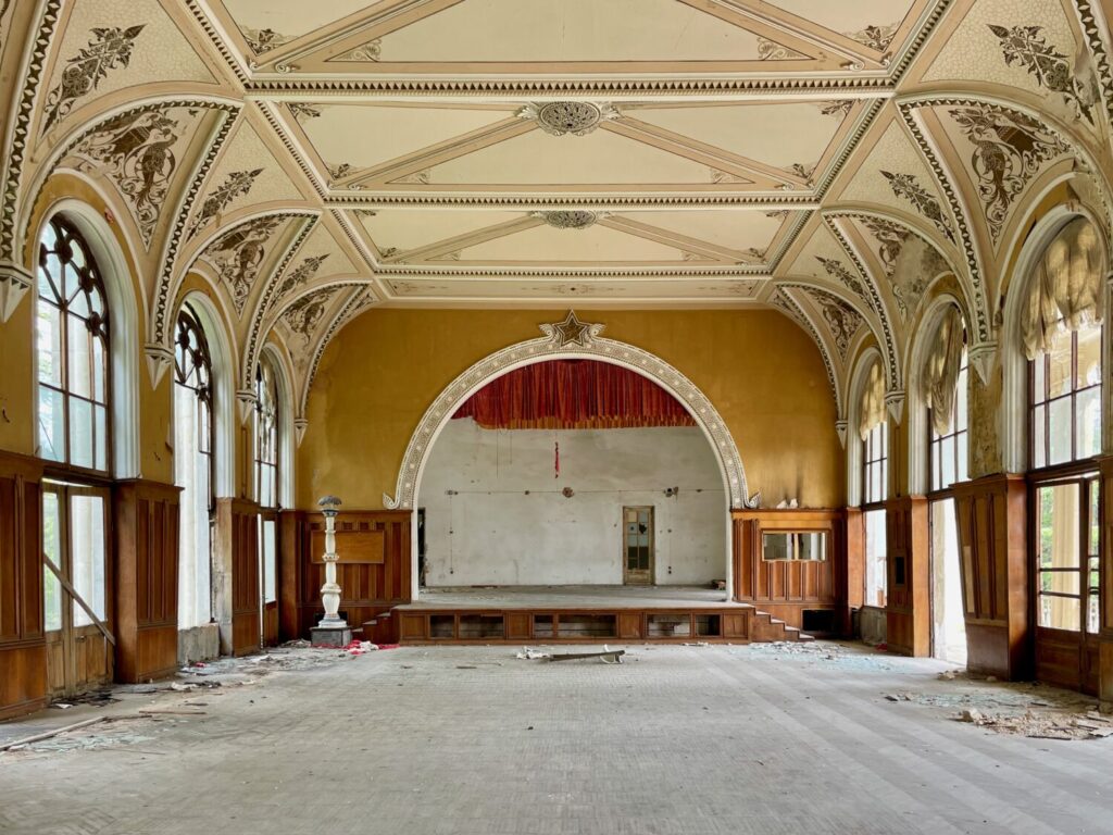 Former theatre of the Sanatorium Imereti in Tskaltubo