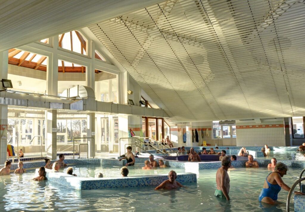 The piscine area with curative water from Terme Zsóry in Mezőkövesd, Ungheria
