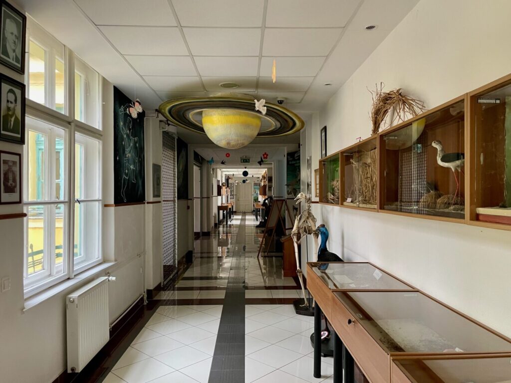 The entrance corridor of the Interactive Science Knowledgestore in Szeged