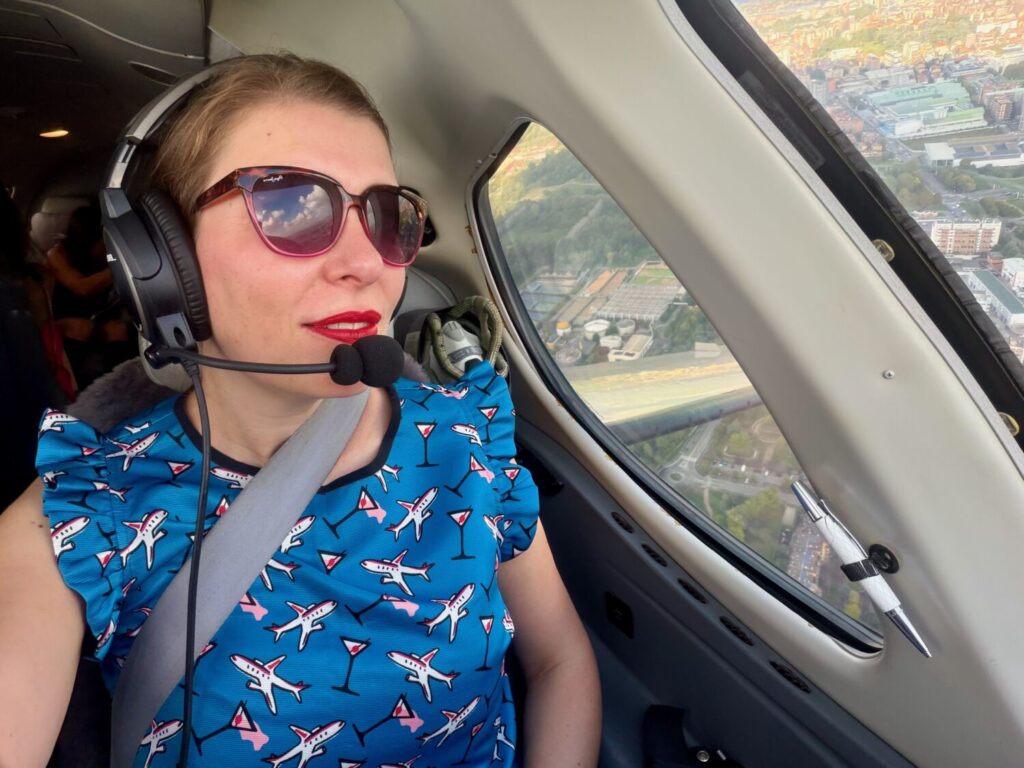 Paola Bertoni in the cockpit of a Cessna Citation Mustang